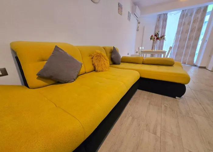 Large Family - Mamaia Nord And Pool Apartman