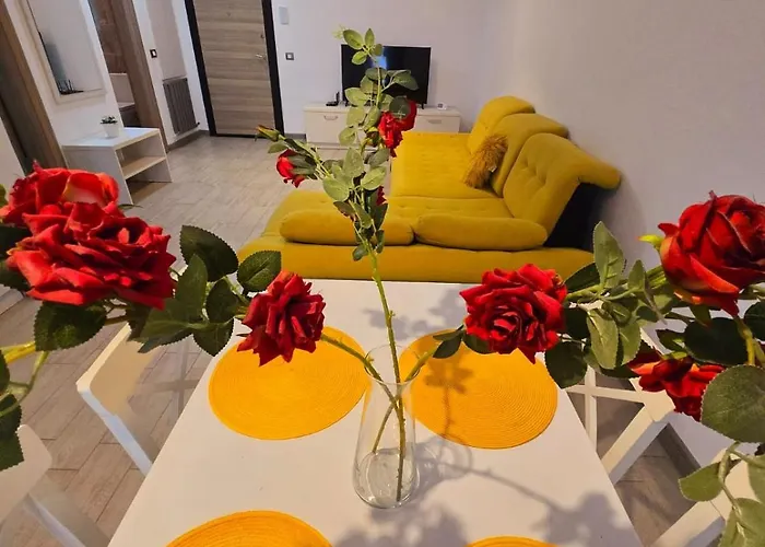 Large Family - Mamaia Nord And Pool Apartman Năvodari