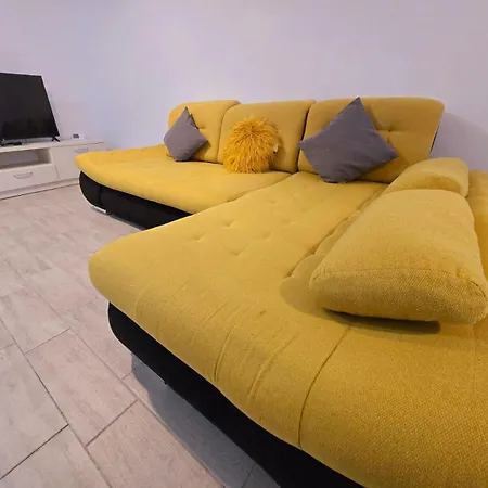 Large Family - Mamaia Nord And Pool Apartment *