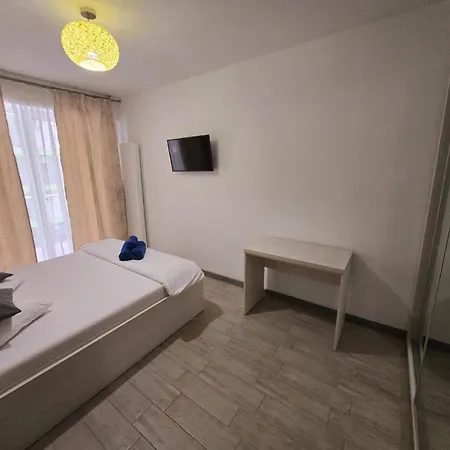 Apartment Large Family - Mamaia Nord And Pool